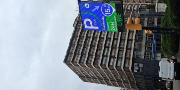Parking Seis de agosto - Jovellanos